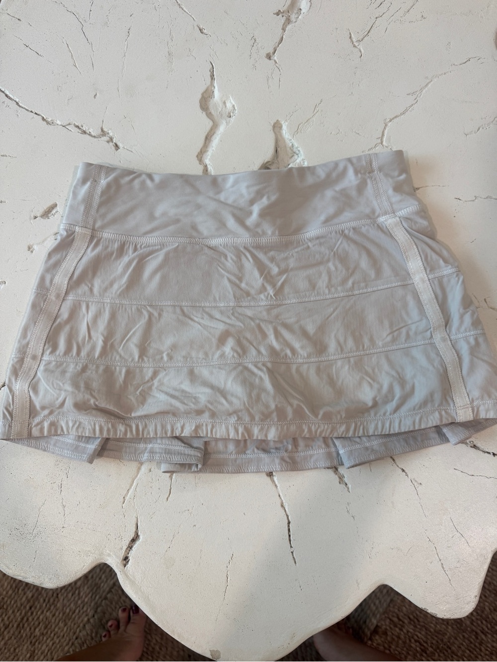 lululemon athletica light gray/white mini skirt